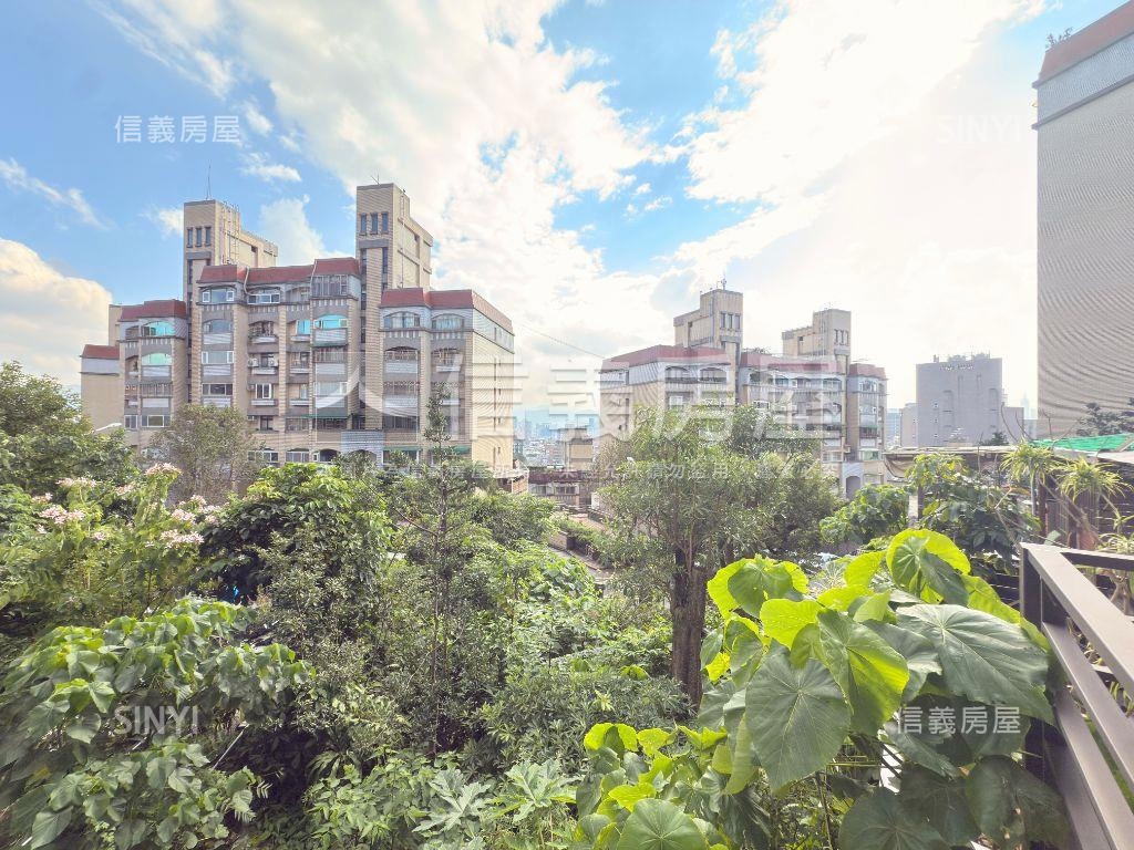 花開富貴浪漫別墅房屋室內格局與周邊環境