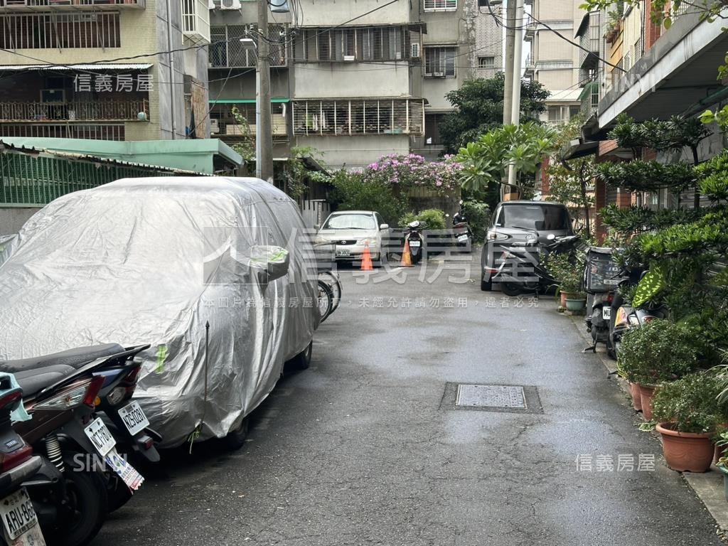 專任石牌空地房屋室內格局與周邊環境