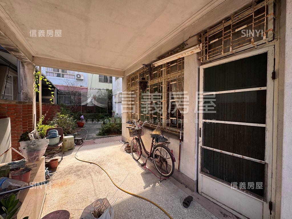 約８５地坪煙囪美軍眷舍房屋室內格局與周邊環境