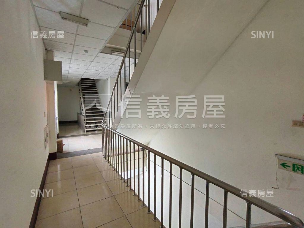 近崑科大角窗收租宿舍房屋室內格局與周邊環境