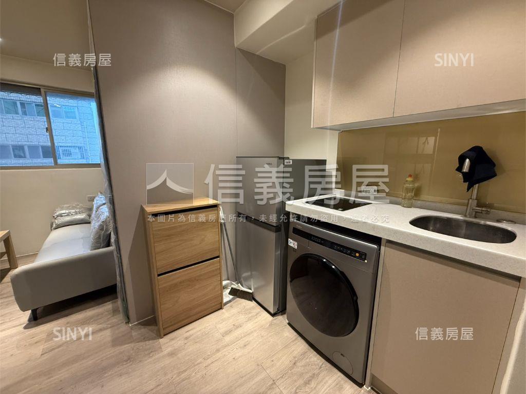 榮耀爵士稀有河景房屋室內格局與周邊環境