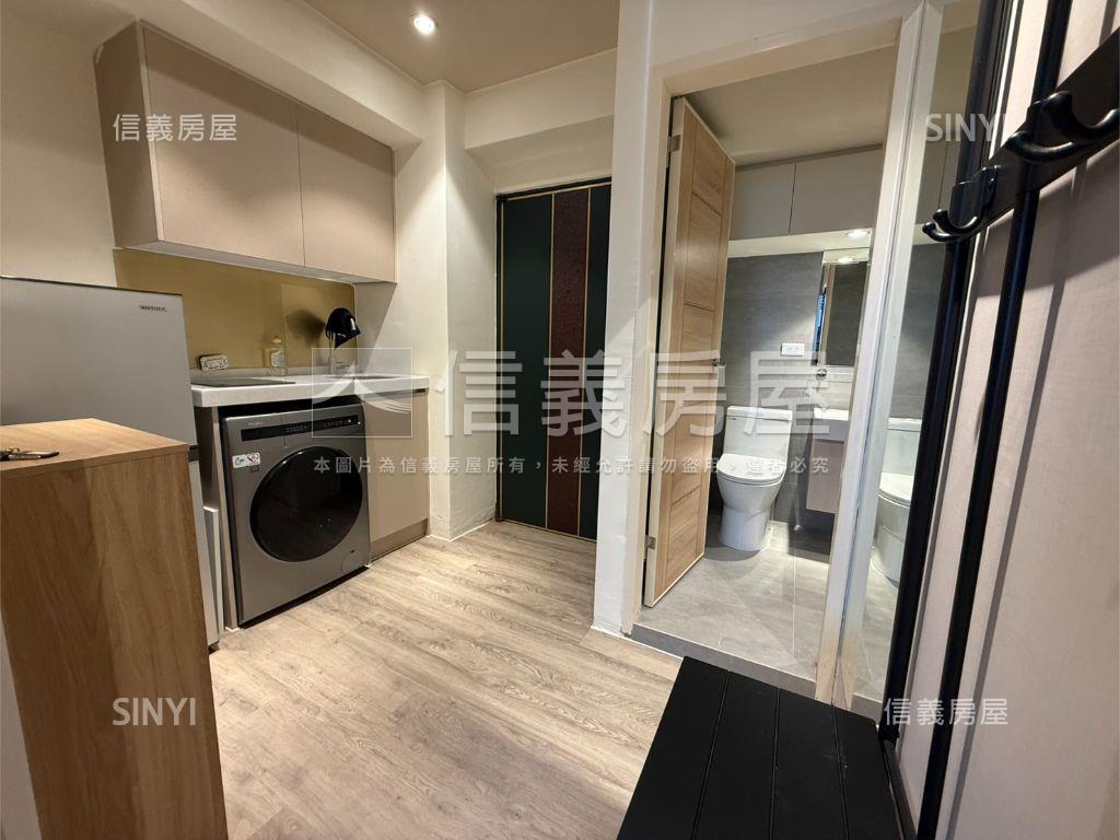 榮耀爵士稀有河景房屋室內格局與周邊環境