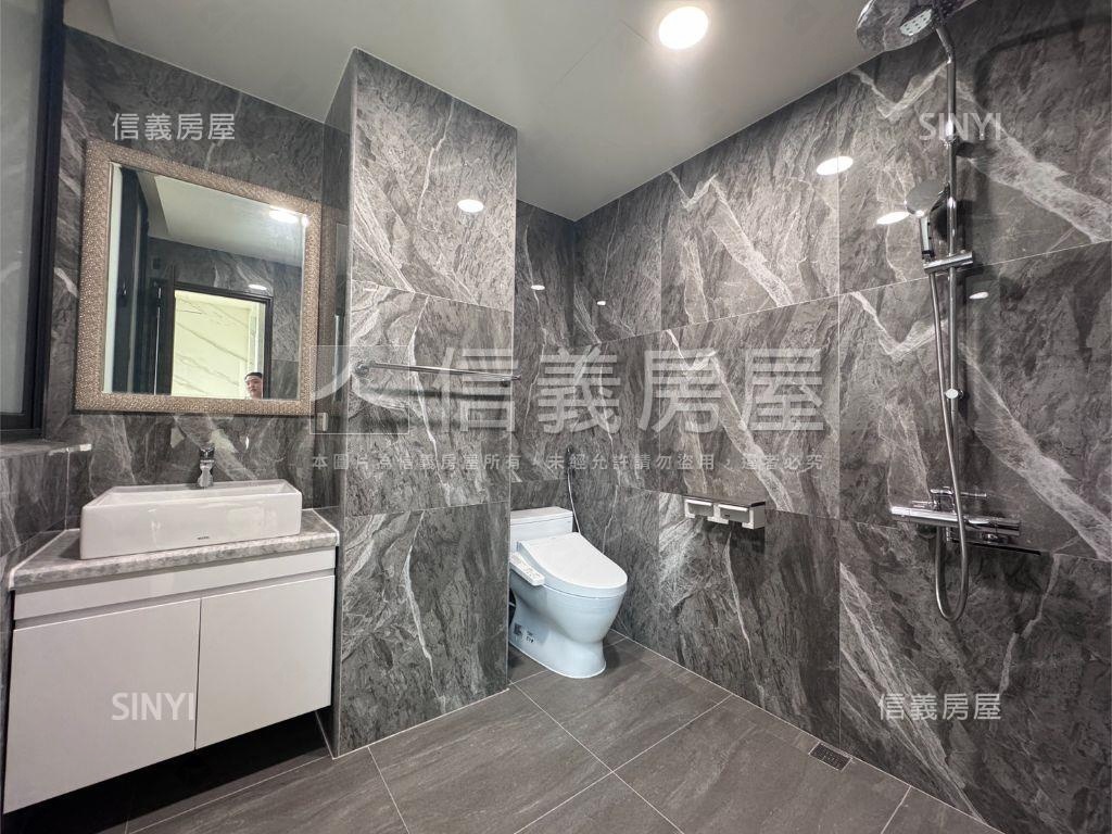 金角間百坪企業總部房屋室內格局與周邊環境