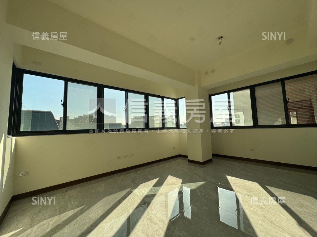 金角間百坪企業總部房屋室內格局與周邊環境