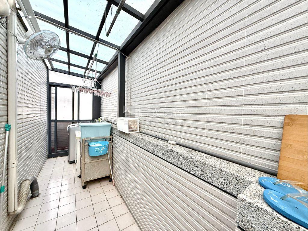 七期高質感大面寬雙拼別墅房屋室內格局與周邊環境
