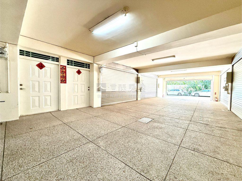 七期高質感大面寬雙拼別墅房屋室內格局與周邊環境
