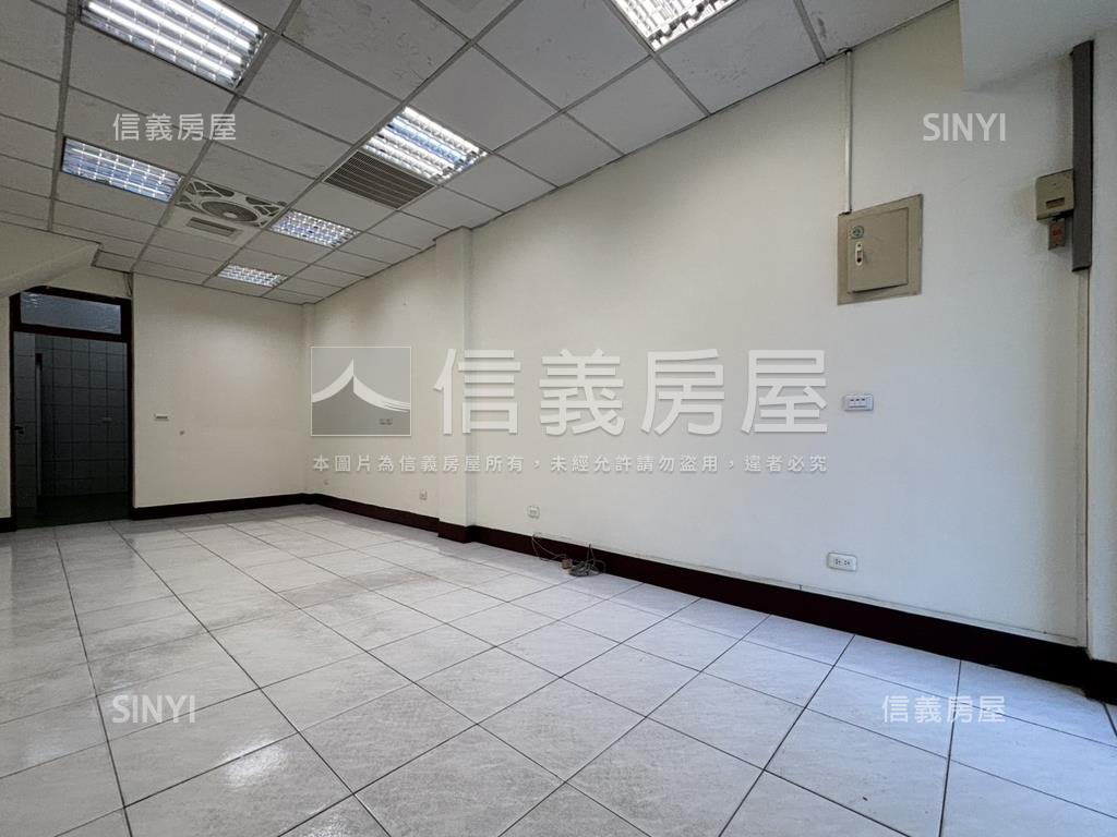 近文心森林公園捷運金透店房屋室內格局與周邊環境