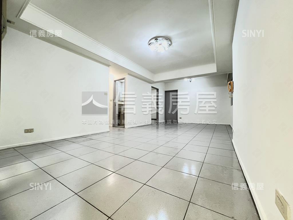 稀有秀安採光邊間美寓房屋室內格局與周邊環境