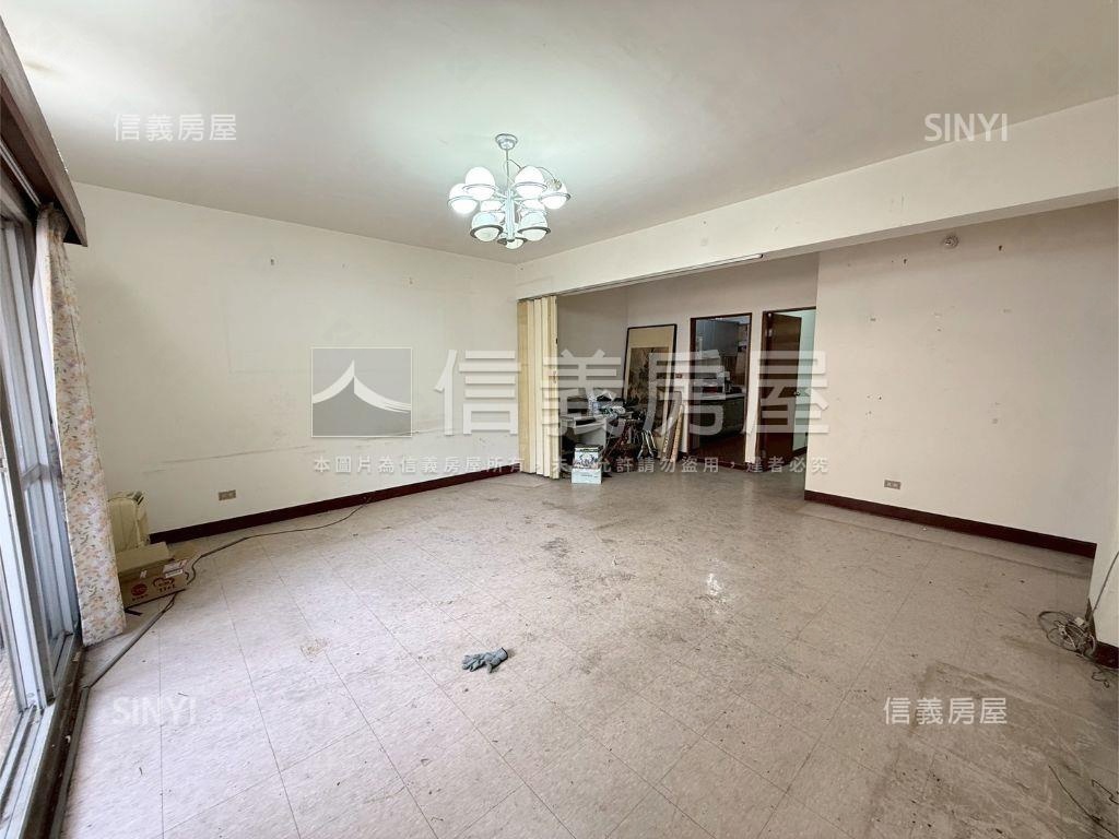 和興黃金三樓三房朝北房屋室內格局與周邊環境