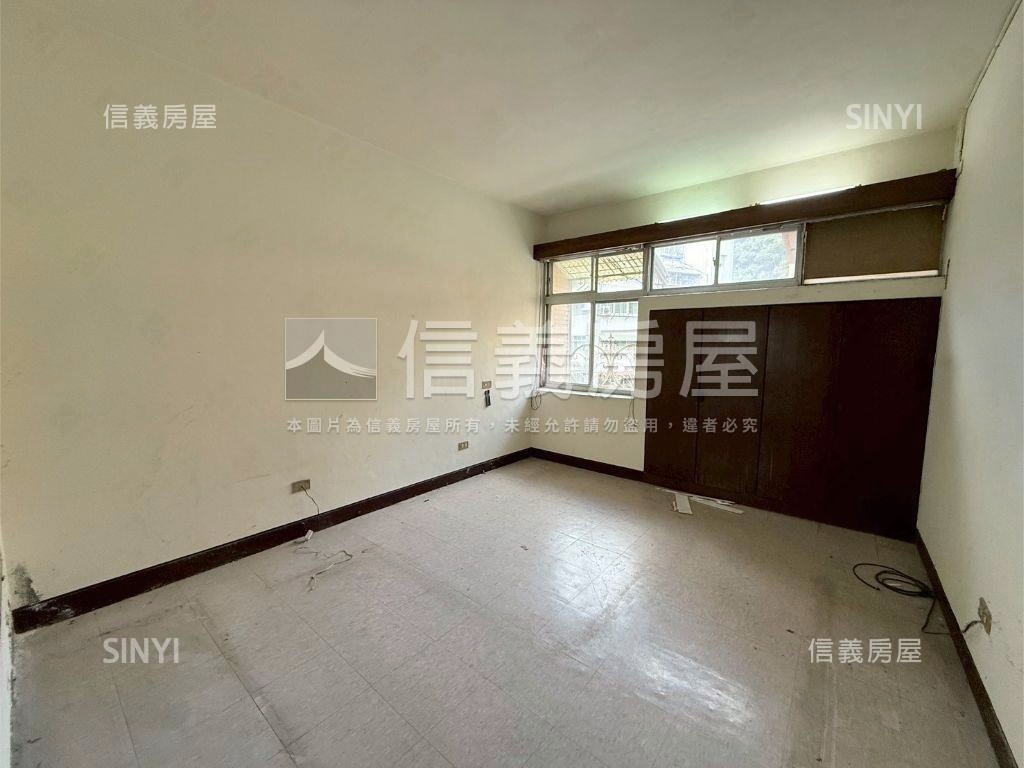 和興黃金三樓三房朝北房屋室內格局與周邊環境