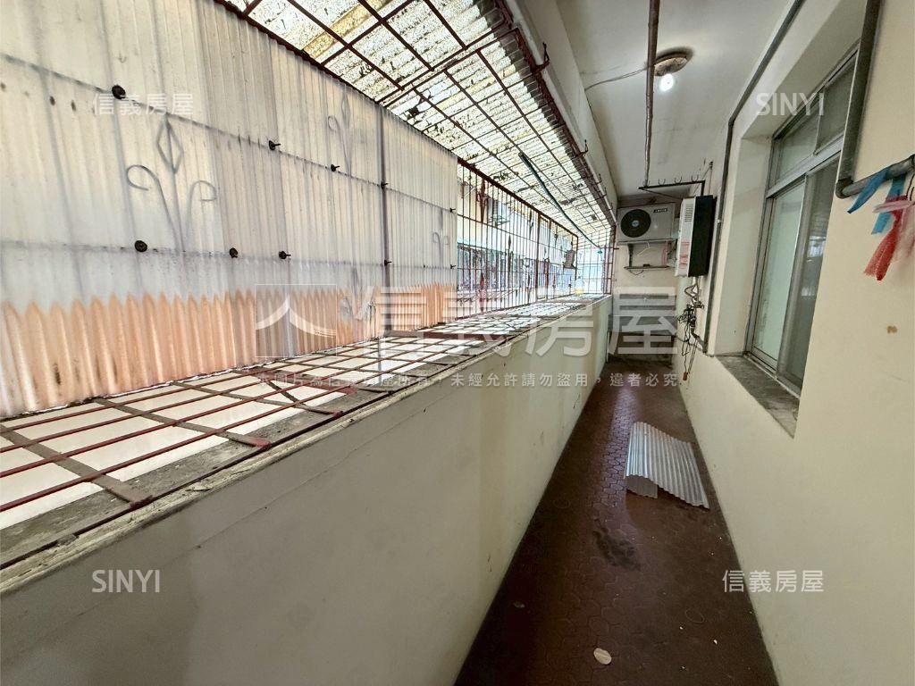 和興黃金三樓三房朝北房屋室內格局與周邊環境