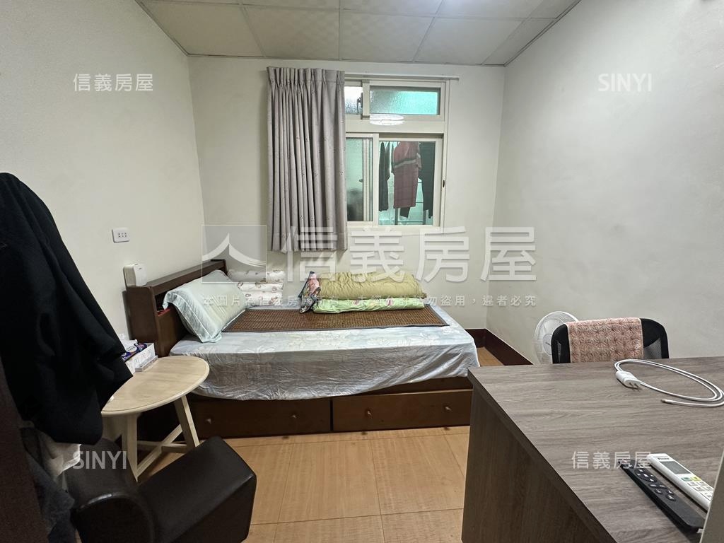 彰師大大面寬美透天房屋室內格局與周邊環境