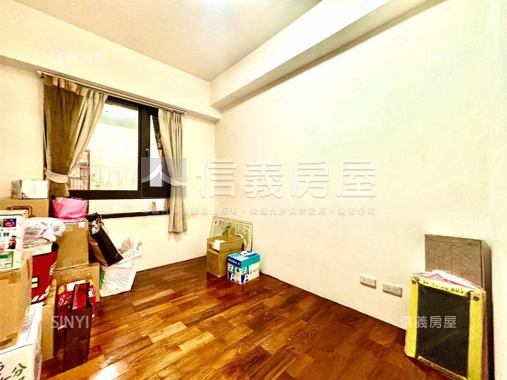 中正至美三房車位美屋房屋室內格局與周邊環境