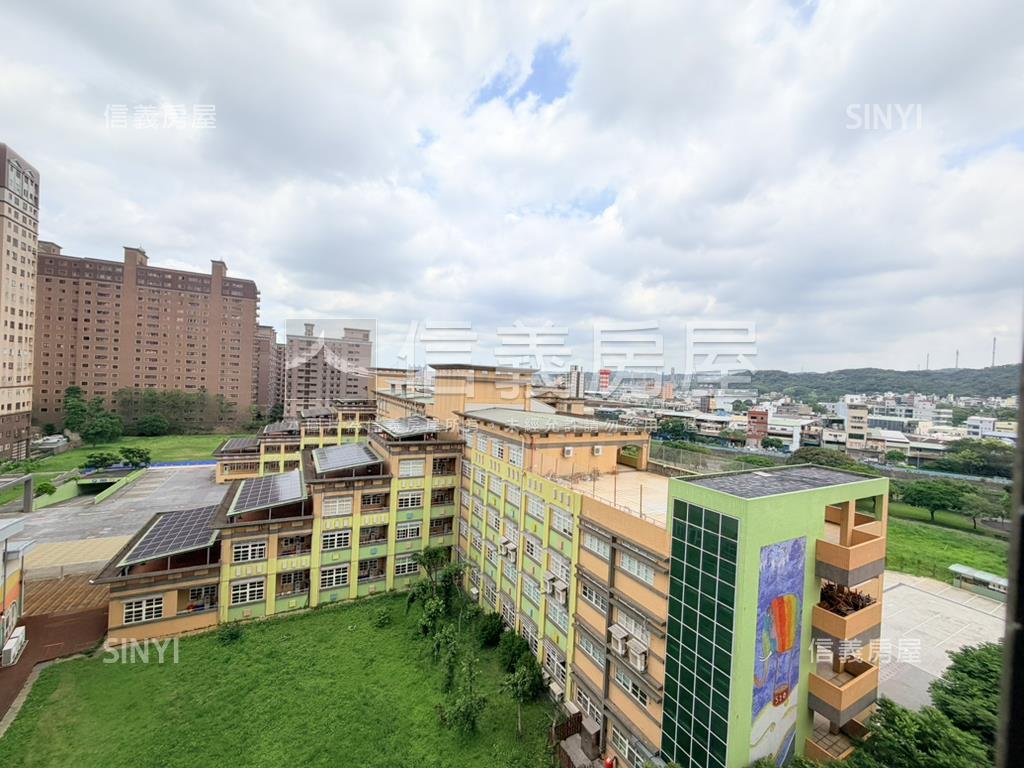 藝文南平路採光好三房車位房屋室內格局與周邊環境