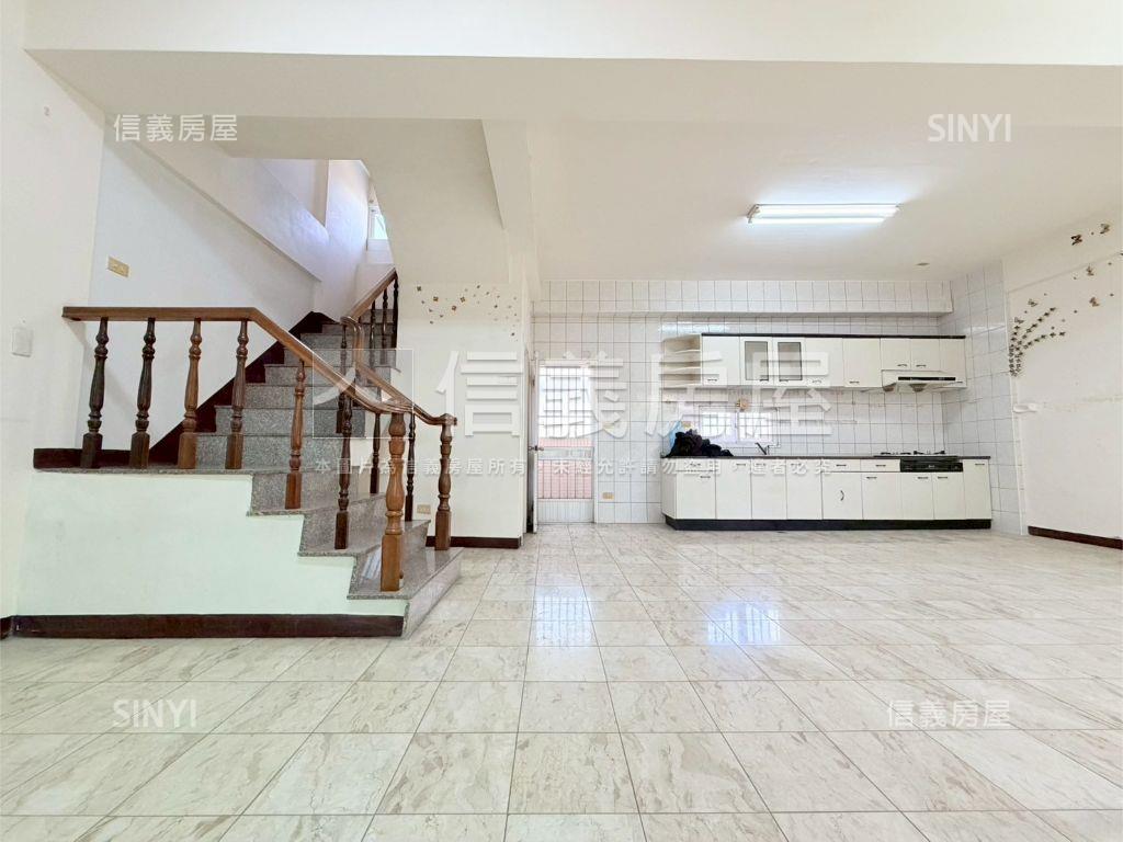 地坪約５０坪獨棟車墅房屋室內格局與周邊環境