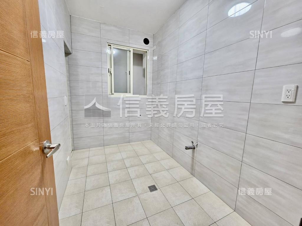 區公所停車方便美妝一樓房屋室內格局與周邊環境