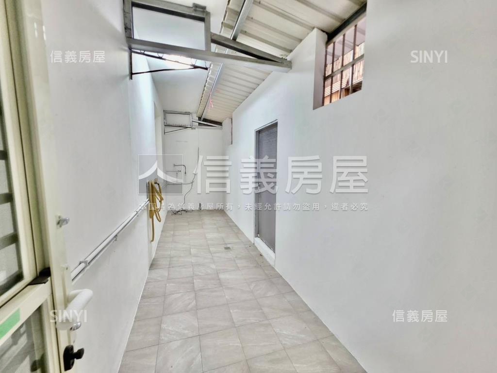 區公所停車方便美妝一樓房屋室內格局與周邊環境