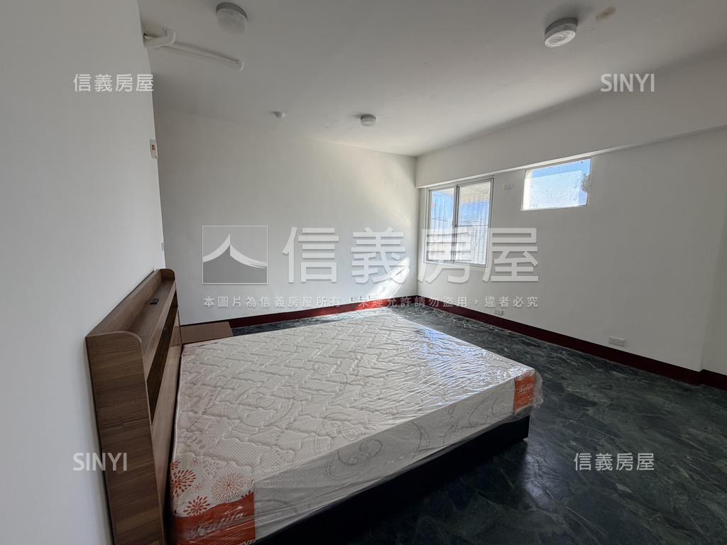 鹽埕·面府北公園採光套房房屋室內格局與周邊環境