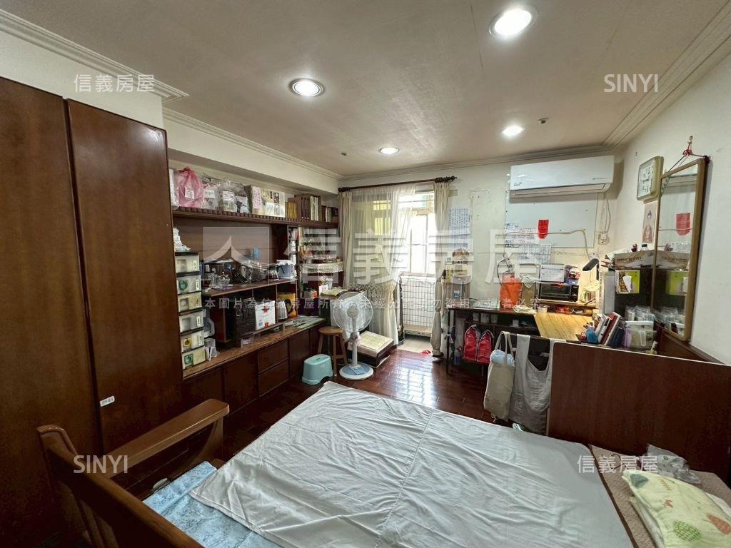 太皇園｜景觀【車位】套房房屋室內格局與周邊環境