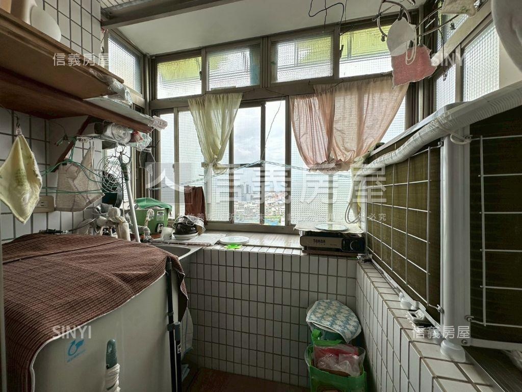 太皇園｜景觀【車位】套房房屋室內格局與周邊環境