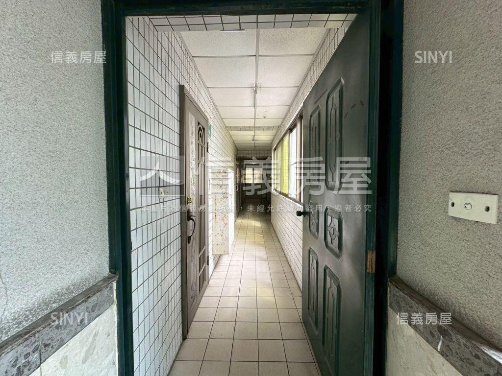 太皇園｜景觀【車位】套房房屋室內格局與周邊環境