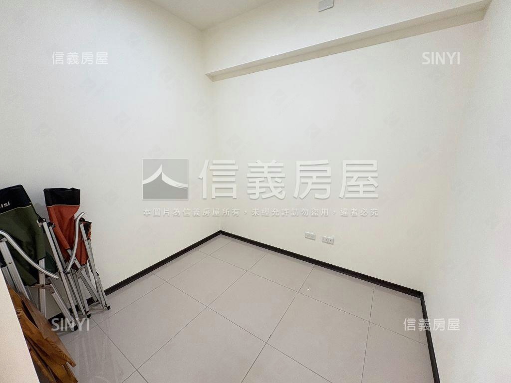 璟都城品稀有２＋１房車位房屋室內格局與周邊環境