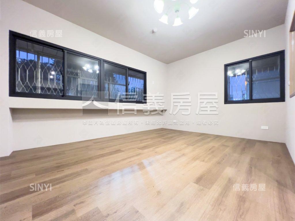 近楠梓科學園區新翻修店面房屋室內格局與周邊環境