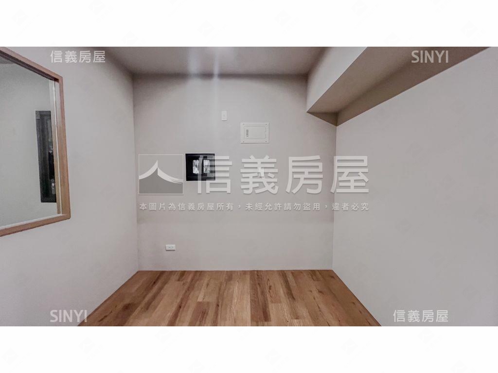 近楠梓科學園區新翻修店面房屋室內格局與周邊環境