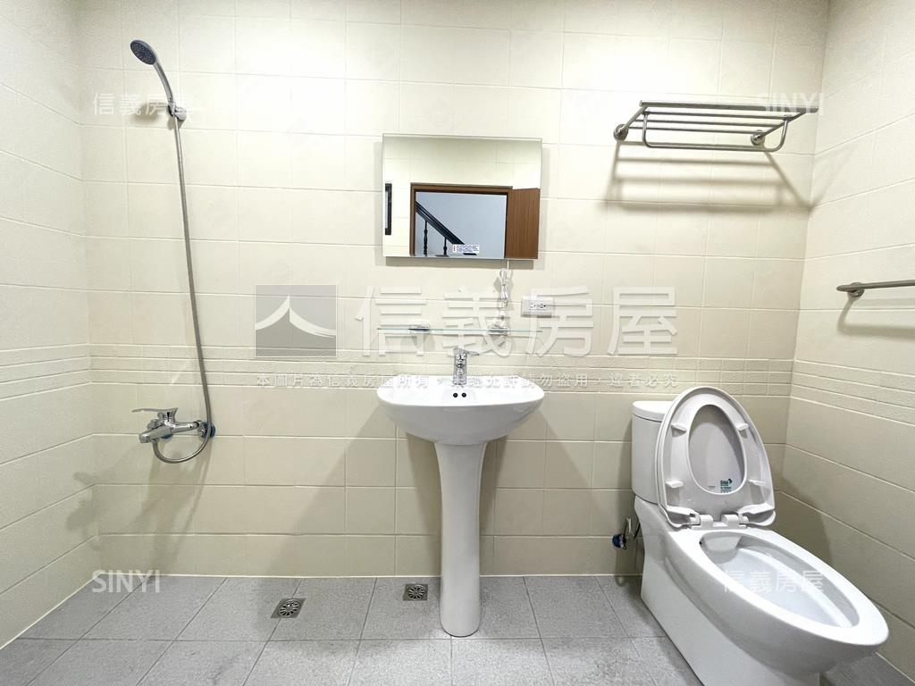 楓愛林稀有釋出裝潢別墅房屋室內格局與周邊環境