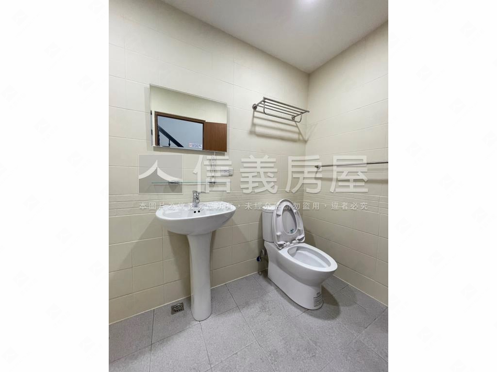 楓愛林稀有釋出裝潢別墅房屋室內格局與周邊環境