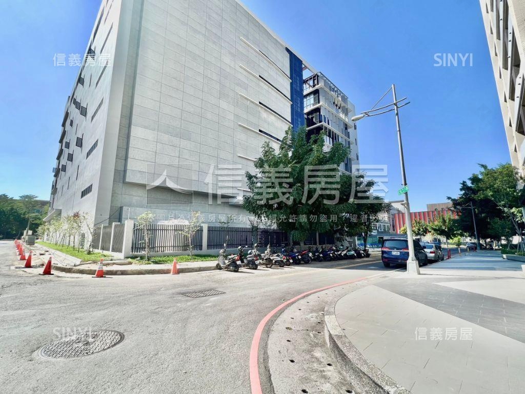 低總價屋齡新小資兩房房屋室內格局與周邊環境
