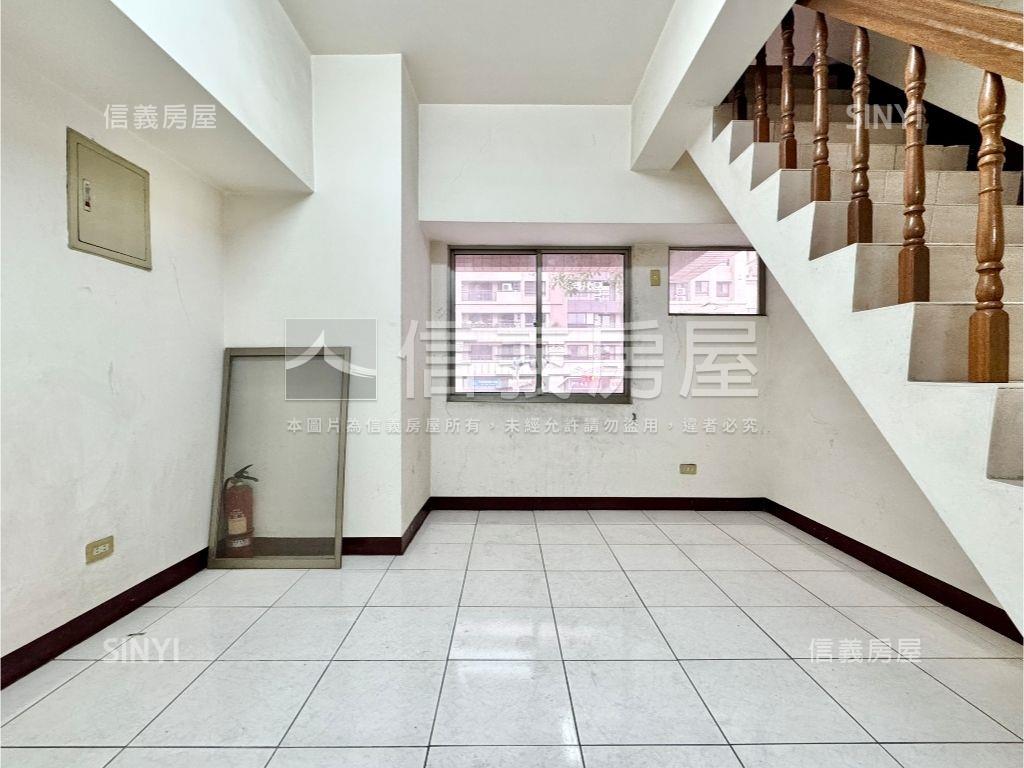 店長指名傳家左營金△房屋室內格局與周邊環境