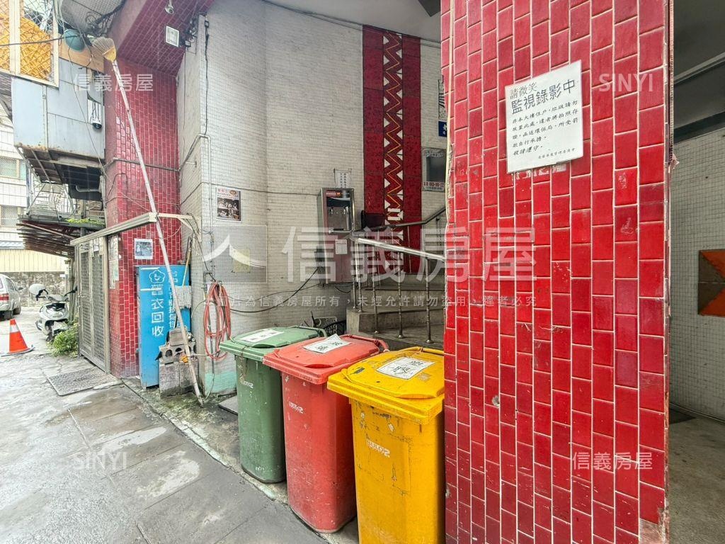 近中國醫商圈高樓層美套房房屋室內格局與周邊環境