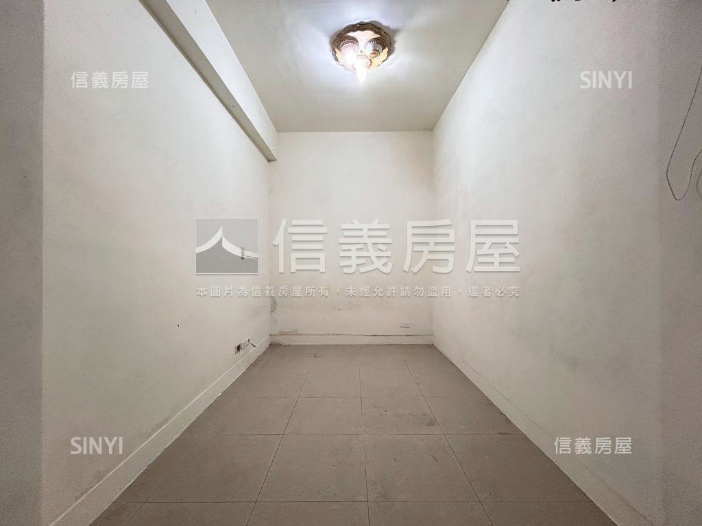 稀有低總價一樓極品房屋室內格局與周邊環境