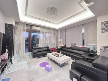 太平臨路電梯別墅