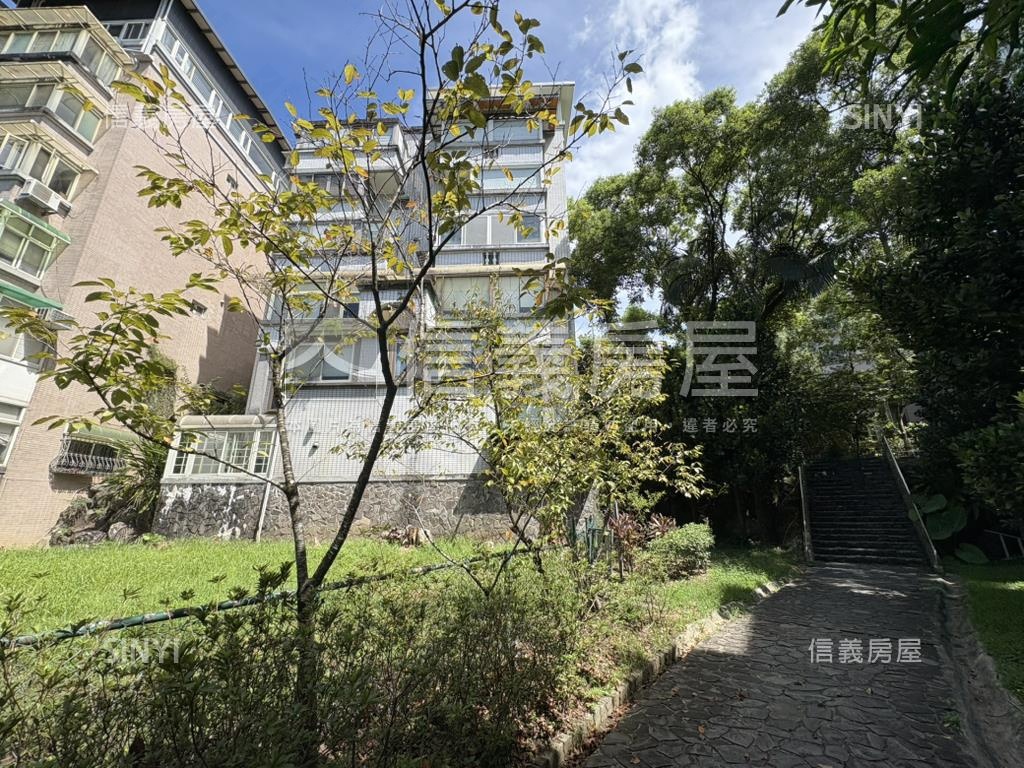 瓏山林蔭邊間下疊庭院房屋室內格局與周邊環境