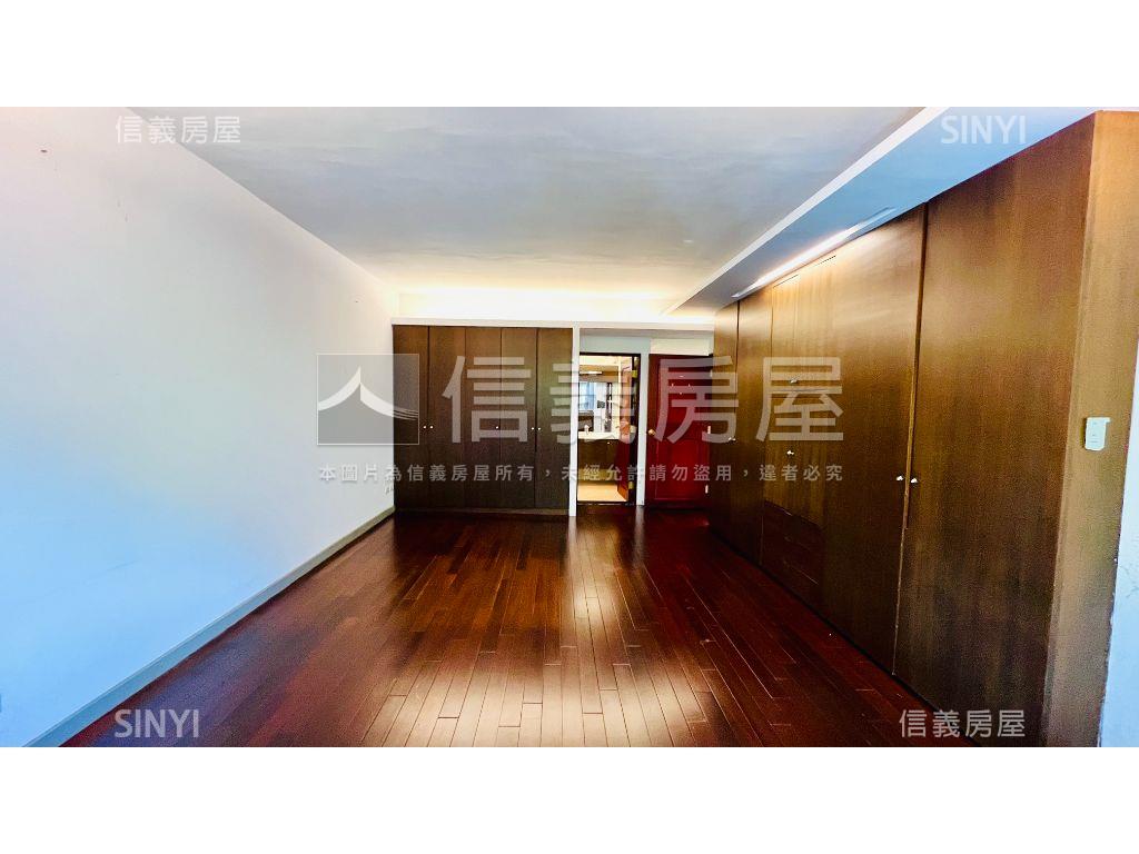 瓏山林蔭邊間下疊房屋室內格局與周邊環境