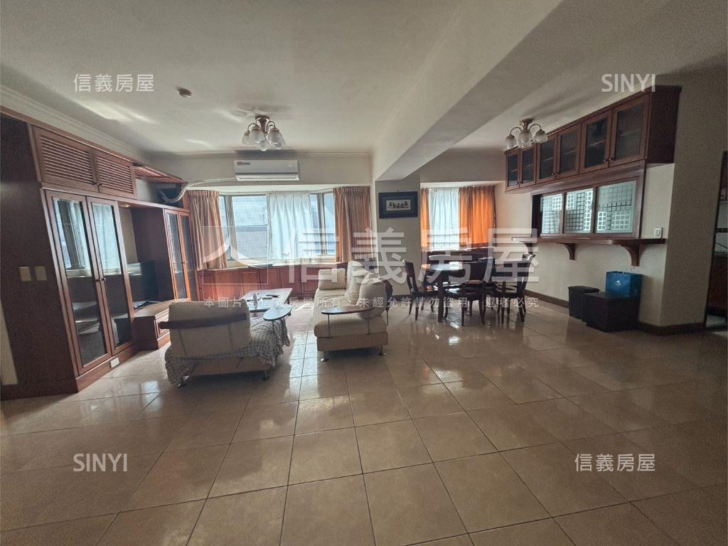 近巨城竹美民生華廈房屋室內格局與周邊環境