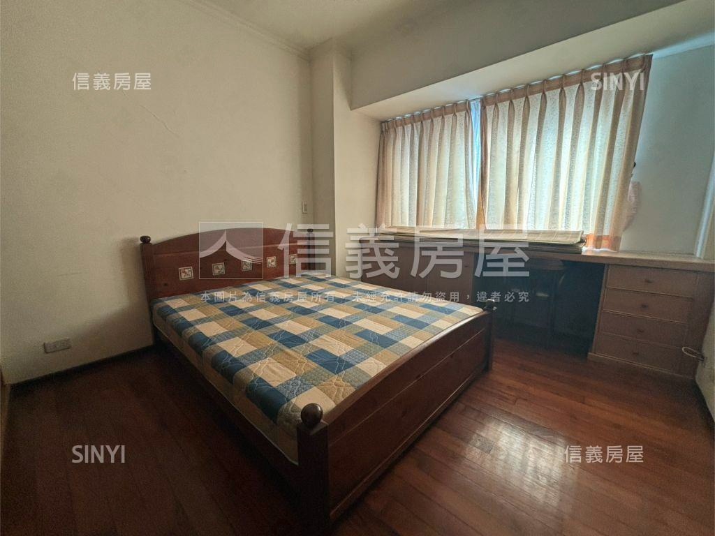 近巨城竹美民生華廈房屋室內格局與周邊環境