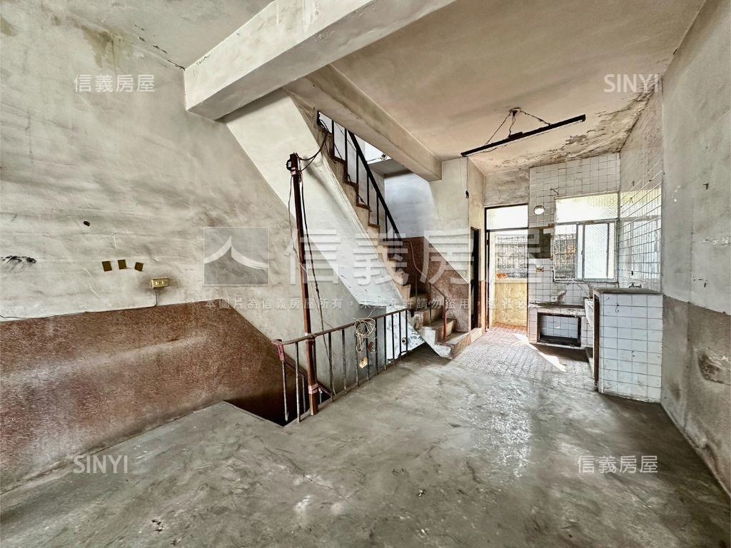 科工館站旁大順正路透房屋室內格局與周邊環境