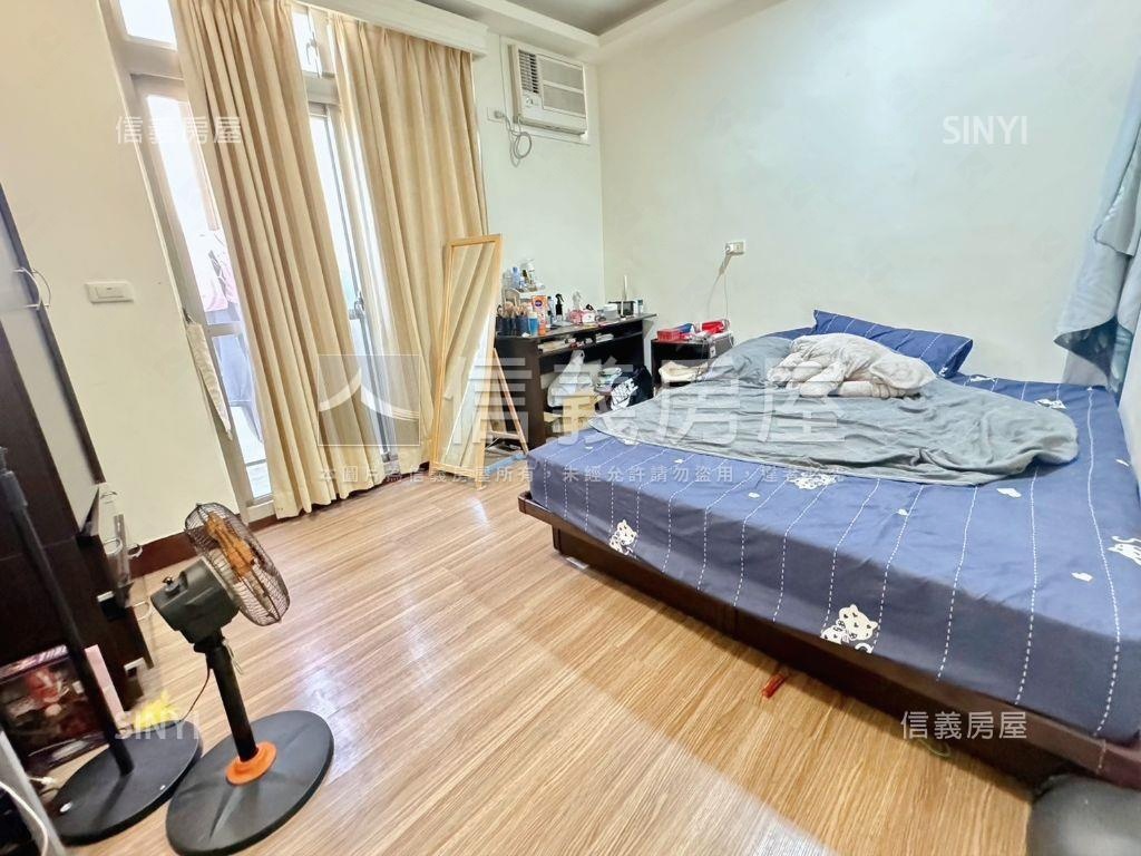 近逢甲商圈四房美屋房屋室內格局與周邊環境