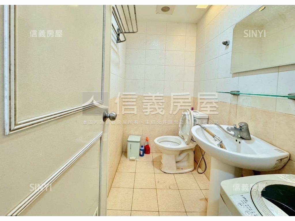 近逢甲商圈四房美屋房屋室內格局與周邊環境