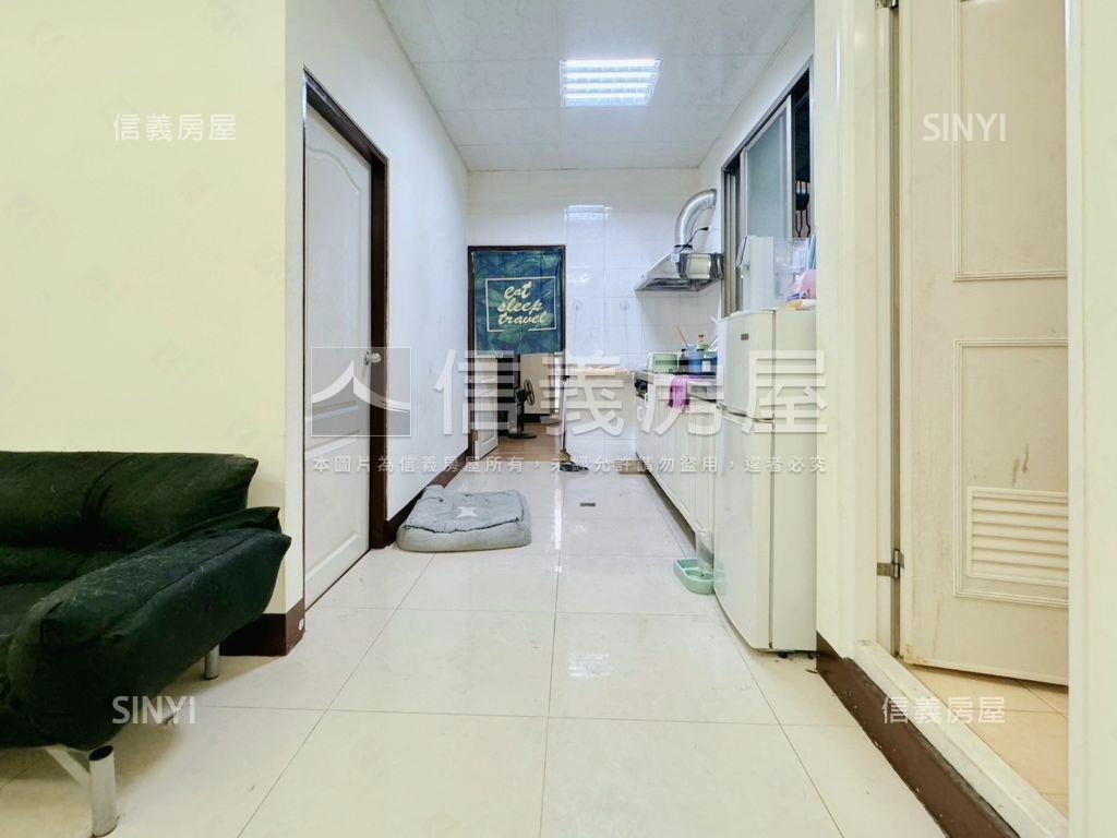 近逢甲商圈四房美屋房屋室內格局與周邊環境