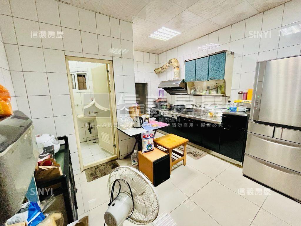 近平實｜臨路孝親雅宅房屋室內格局與周邊環境