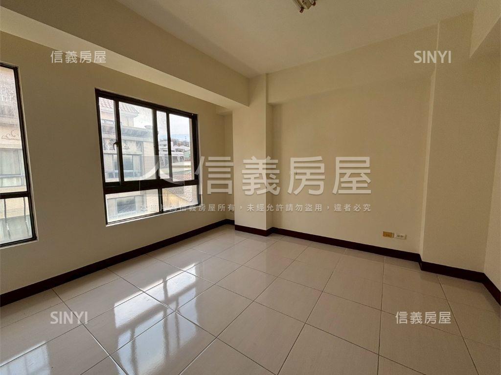 新光田☆臨路後院邊間透天房屋室內格局與周邊環境