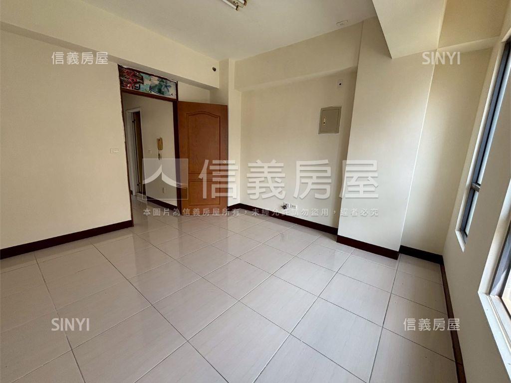 新光田☆臨路後院邊間透天房屋室內格局與周邊環境