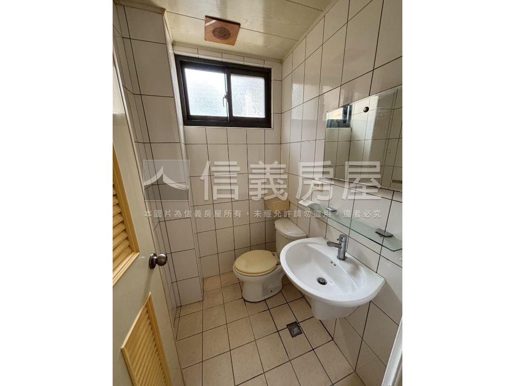 新光田☆臨路後院邊間透天房屋室內格局與周邊環境