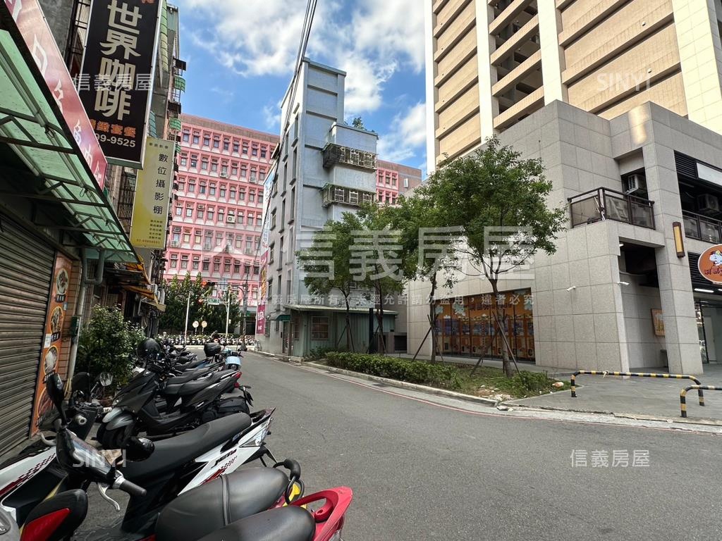 近捷運便利美屋房屋室內格局與周邊環境