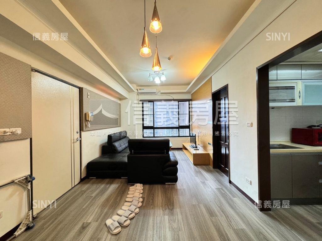 遠百商圈俠隱外棟兩房房屋室內格局與周邊環境