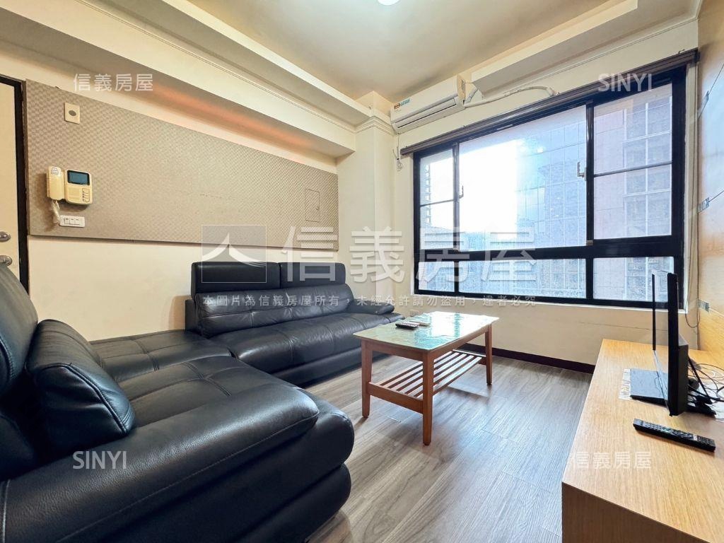 遠百商圈俠隱外棟兩房房屋室內格局與周邊環境